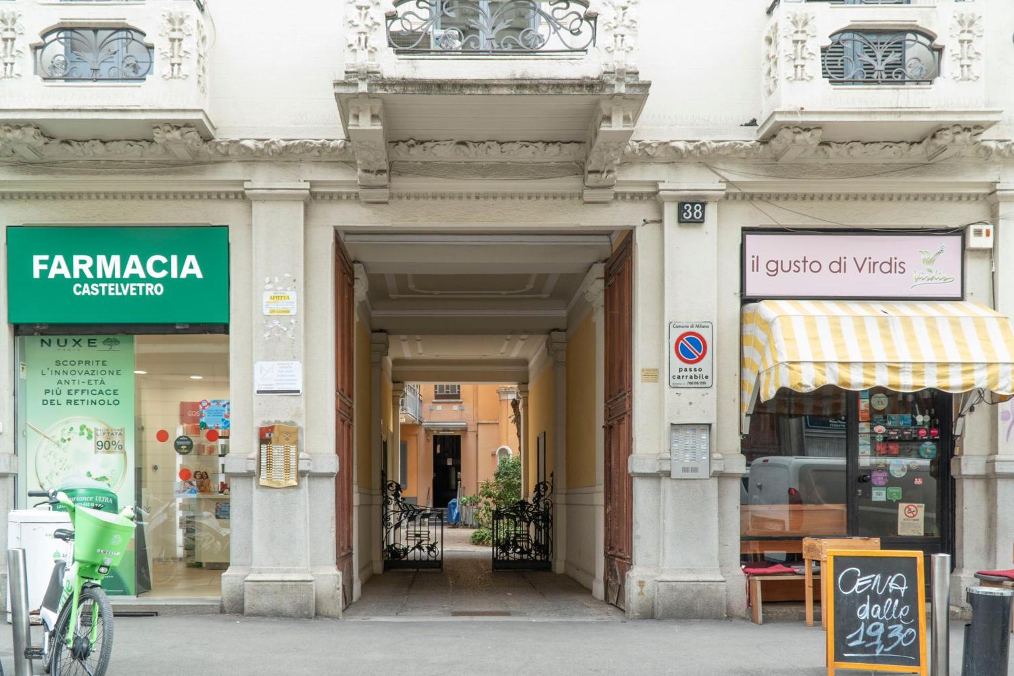 Casa Holden Al Parco Sempione Apartment Milan Bagian luar foto