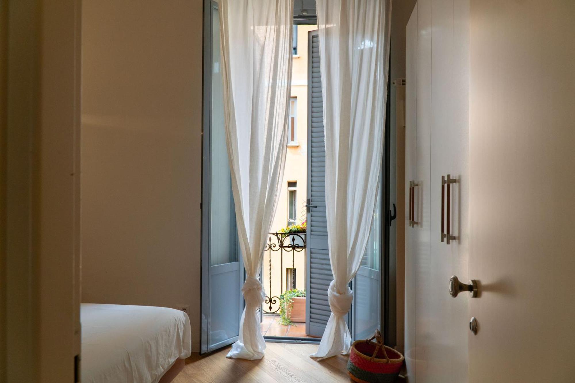 Casa Holden Al Parco Sempione Apartment Milan Bagian luar foto